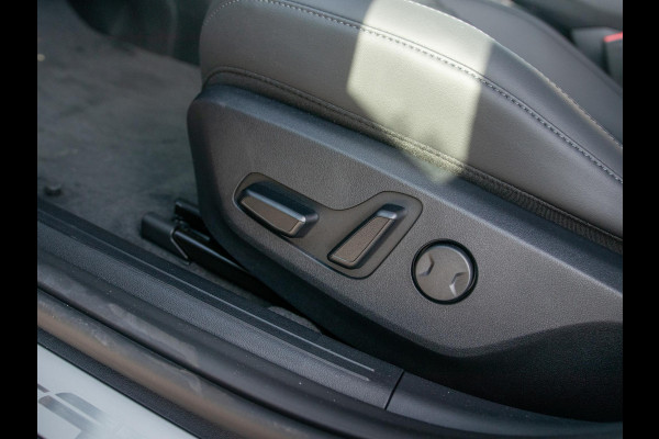 Kia EV4 Fastback GT-Line Business Edition 81.4 kWh | Actieprijs* | Navi. | Clima. | Adapt. Cruise. | Stoel&Stuur Verwarming | GT-Line Vegan Lederen Stoelbekleding