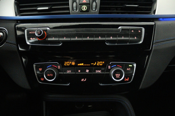 BMW X1 sDrive18i High Executive (SFEERVERLICHTING, NAVIGATIE, CRUISE CONTROL, DEALER ONDERHOUDEN)