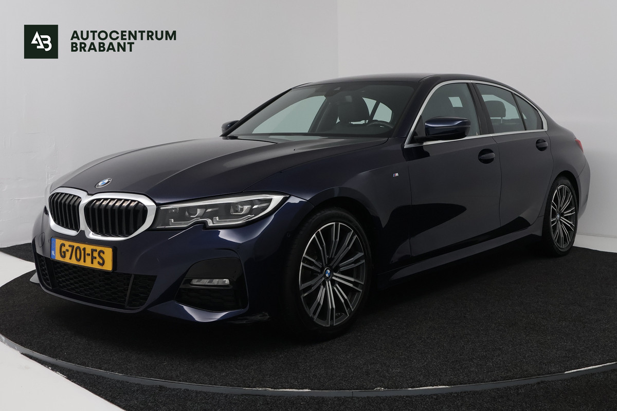 BMW 3-serie 320i High Executive M-sport(M-PAkKKET, CAMERA, STOELVERWARMING, SFEERVERLICHTING, DEALER ONDERHOUDEN)