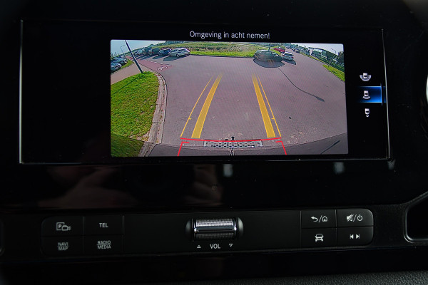 Mercedes-Benz Sprinter 319 1.9 CDI L2H2 AMG Black Edition Adaptieve Cruise, Carplay, 3500kg Trekhaak, Camera, LED, 190pk, 10,5'' Mbux, Sensoren, Leder, Standkachel. Automaat, Uniek!