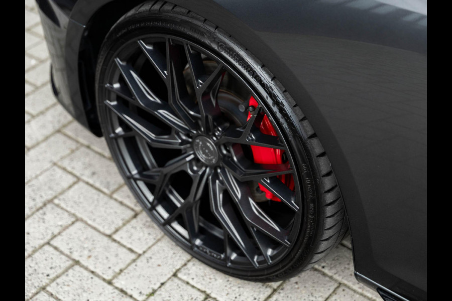 Audi A4 Avant 45 TFSI quattro edition one | B&O 3D Sound | Panorama dak | Matrix led | S Sports Seats | Head-up | Carbon inleg