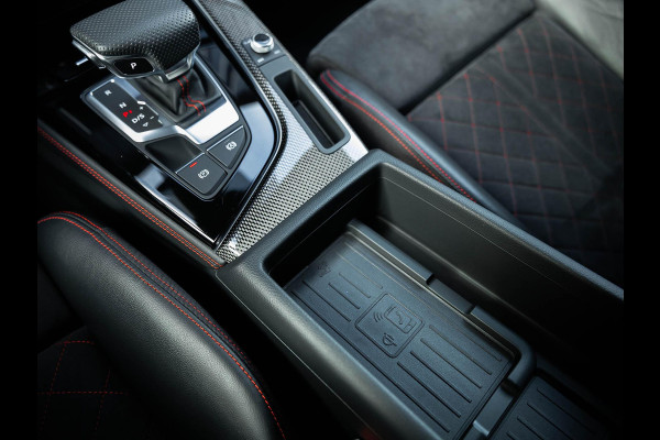 Audi A4 Avant 45 TFSI quattro edition one | B&O 3D Sound | Panorama dak | Matrix led | S Sports Seats | Head-up | Carbon inleg