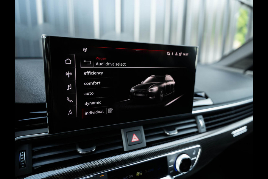 Audi A4 Avant 45 TFSI quattro edition one | B&O 3D Sound | Panorama dak | Matrix led | S Sports Seats | Head-up | Carbon inleg