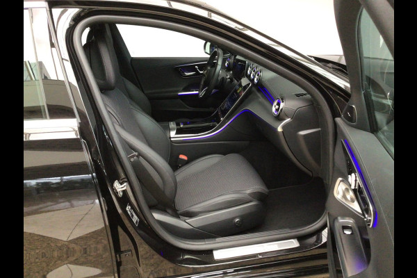 Mercedes-Benz C-Klasse 300e AVANTGARDE ** LED, MEMORY, TREKH, ACC, HuD, WINTERPACK, 18-inch LMV, KEYLESS ** Ex MB-AG - UNFALLFREI ** ** INFORMEER OOK NAAR ONZE AANTREKKELIJKE FINANCIAL-LEASE TARIEVEN **