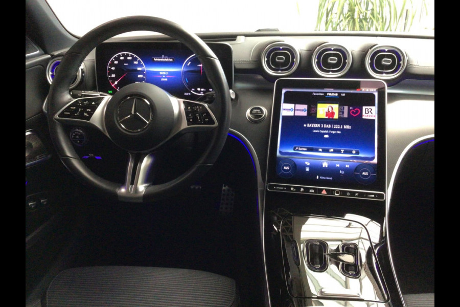 Mercedes-Benz C-Klasse 300e AVANTGARDE ** LED, MEMORY, TREKH, ACC, HuD, WINTERPACK, 18-inch LMV, KEYLESS ** Ex MB-AG - UNFALLFREI ** ** INFORMEER OOK NAAR ONZE AANTREKKELIJKE FINANCIAL-LEASE TARIEVEN **