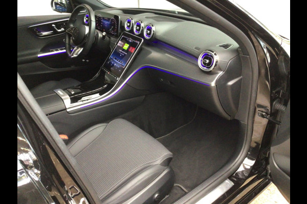 Mercedes-Benz C-Klasse 300e AVANTGARDE ** LED, MEMORY, TREKH, ACC, HuD, WINTERPACK, 18-inch LMV, KEYLESS ** Ex MB-AG - UNFALLFREI ** ** INFORMEER OOK NAAR ONZE AANTREKKELIJKE FINANCIAL-LEASE TARIEVEN **