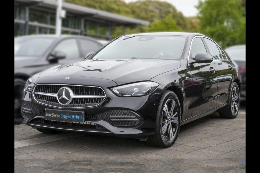Mercedes-Benz C-Klasse 300e AVANTGARDE ** HIGH LED, MEMORY, 18-inch LMV, WINTERPACK, CAMERA, ** Ex MB-AG - UNFALLFREI ** ** INFORMEER OOK NAAR ONZE AANTREKKELIJKE FINANCIAL-LEASE TARIEVEN **