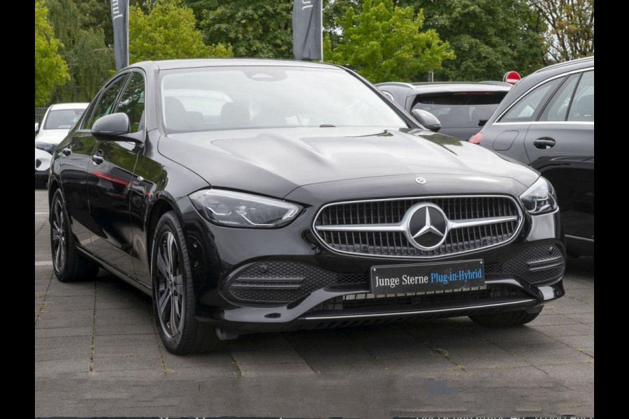 Mercedes-Benz C-Klasse 300e AVANTGARDE ** HIGH LED, MEMORY, 18-inch LMV, WINTERPACK, CAMERA, ** Ex MB-AG - UNFALLFREI ** ** INFORMEER OOK NAAR ONZE AANTREKKELIJKE FINANCIAL-LEASE TARIEVEN **
