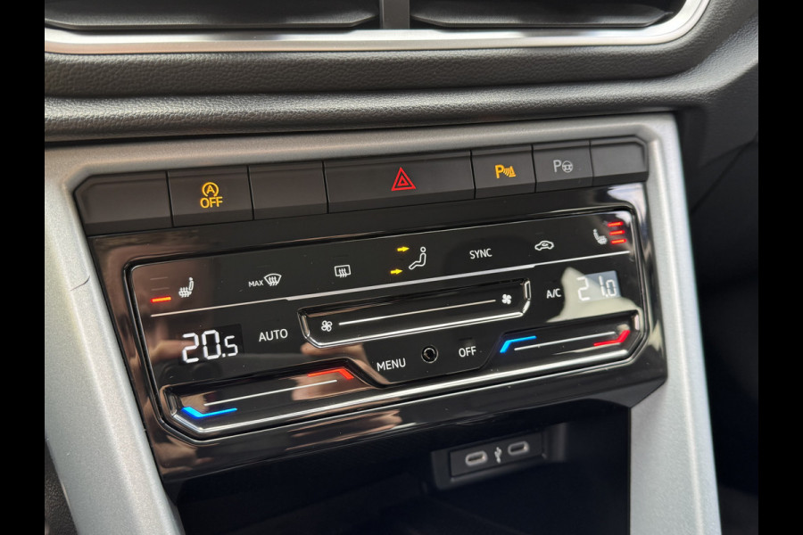 Volkswagen T-Roc TSI 115PK LIFE GOAL EDITION NAVI/CARPLAY/PDC