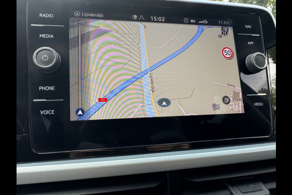 Volkswagen T-Roc TSI 115PK LIFE GOAL EDITION NAVI/CARPLAY/PDC