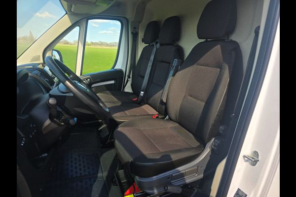Opel Movano 2.2D 140 L2H2 3.5T - 140 Pk - Euro 6 - ParkeerCamera - Airco - Cruise Control