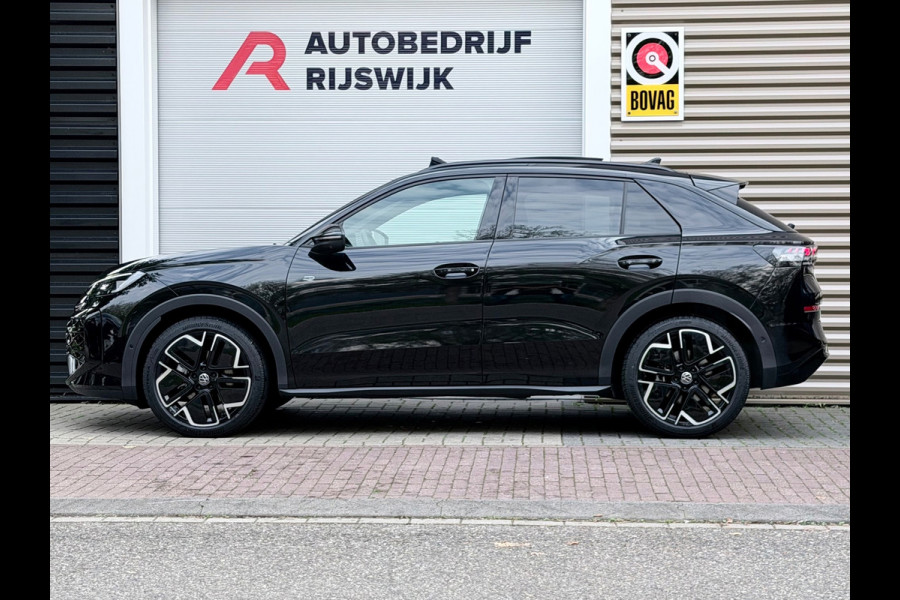 Volkswagen T-Roc 1.5 eTSI R-Line Pano/360/HuD/Sfeer