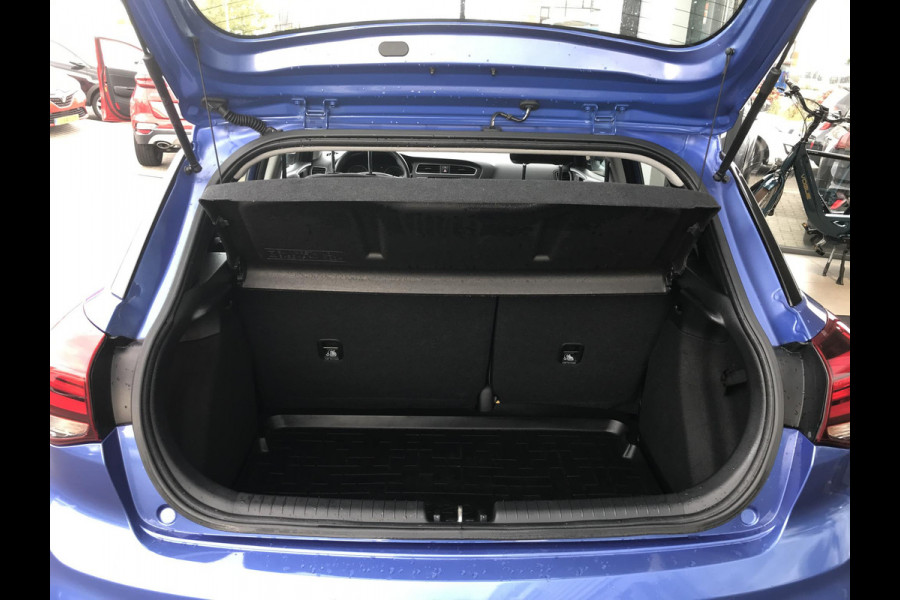 Hyundai i20 1.0 Comfort Navi Camera Cruise 100PK