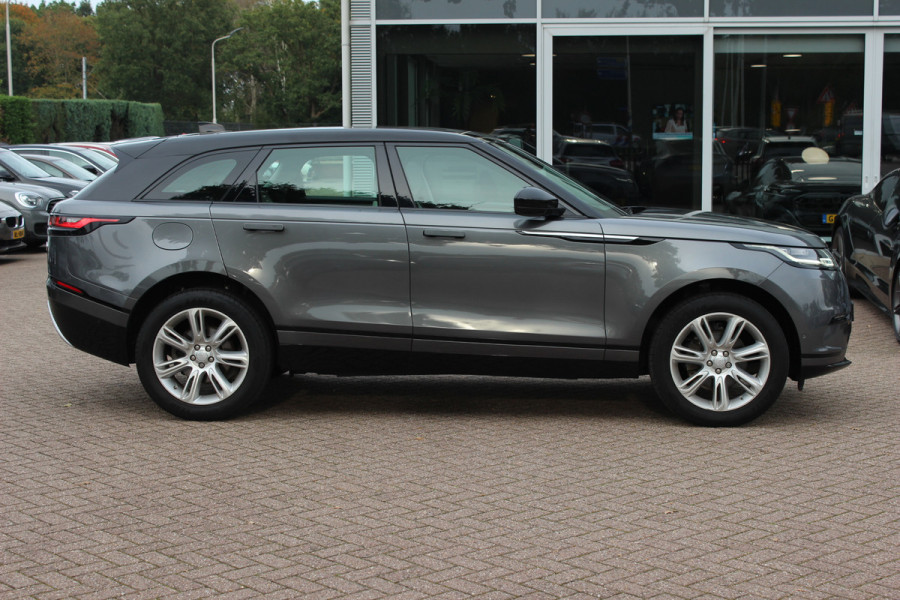 Land Rover Range Rover Velar 2.0 I4 Turbo AWD HSE / Trekhaak / Panoramadak / Camera / Keyless / Leder / 20'' / CarPlay / Matrix LED / Stoelverwarming / DAB / Dodehoek / Cruise Control