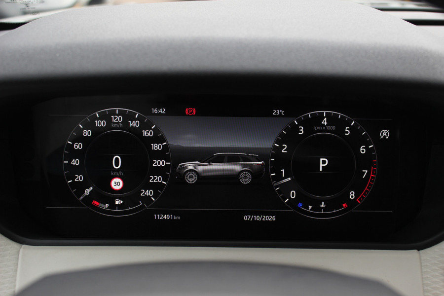 Land Rover Range Rover Velar 2.0 I4 Turbo AWD HSE / Trekhaak / Panoramadak / Camera / Keyless / Leder / 20'' / CarPlay / Matrix LED / Stoelverwarming / DAB / Dodehoek / Cruise Control