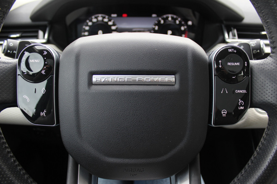 Land Rover Range Rover Velar 2.0 I4 Turbo AWD HSE / Trekhaak / Panoramadak / Camera / Keyless / Leder / 20'' / CarPlay / Matrix LED / Stoelverwarming / DAB / Dodehoek / Cruise Control