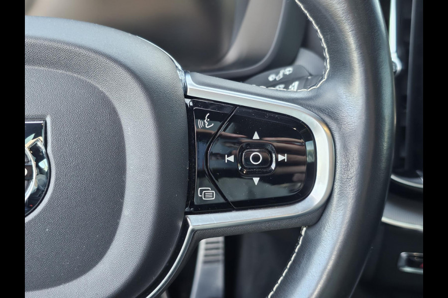 Volvo XC60 2.0 Recharge T8 AWD Inscription Leder | Blind spot | Adaptive cruise | 360 Camera | Wegklapbare trekhaak | Zéér compleet en netjes!