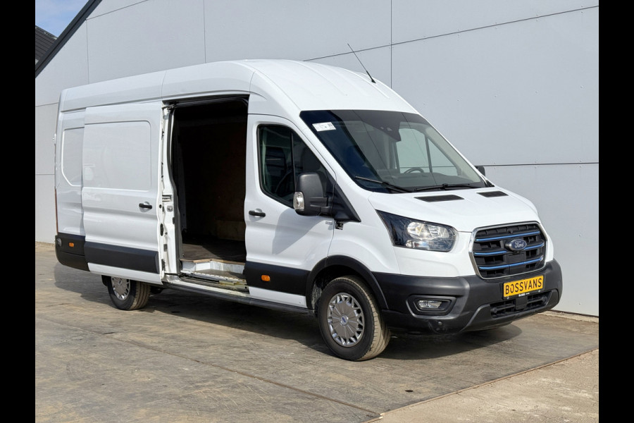 Ford E-Transit 68kWh 184PK L4H3 316km WLTP BEV Snelladen Carplay Climate control Parkeersensoren v+a Stoelverwarming