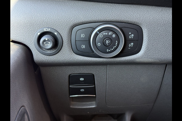 Ford E-Transit 68kWh 184PK L4H3 316km WLTP BEV Snelladen Carplay Climate control Parkeersensoren v+a Stoelverwarming