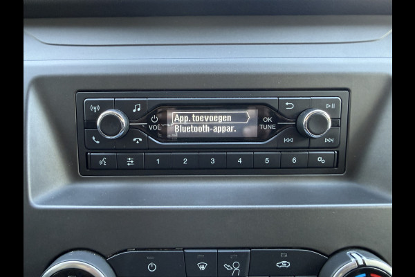 Ford Transit 2.0 TDCI 165PK L2H2 Airco Cruise Control Bluetooth Parkeersensoren voor achter