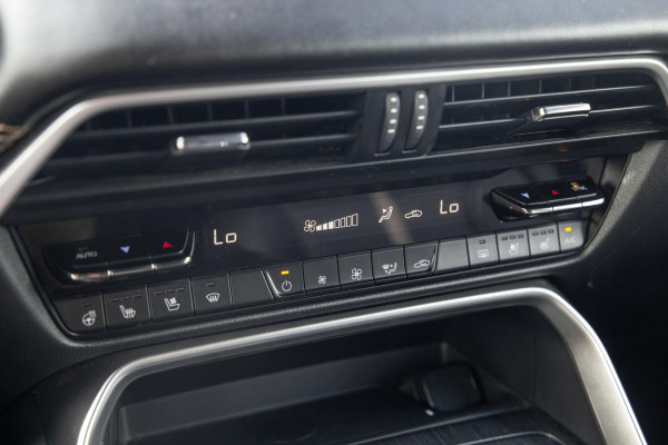 Mazda CX-60 2.5 e-SkyActiv PHEV Homura CAMERA / STOELVERWARMING + KOELING / CARPLAY / ADAPTIVE CRUISE