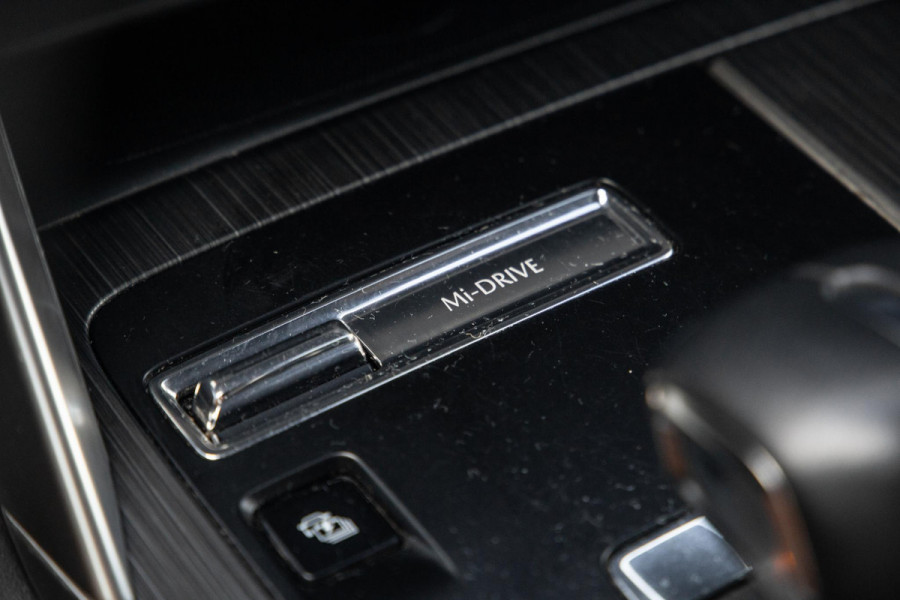 Mazda CX-60 2.5 e-SkyActiv PHEV Homura CAMERA / STOELVERWARMING + KOELING / CARPLAY / ADAPTIVE CRUISE