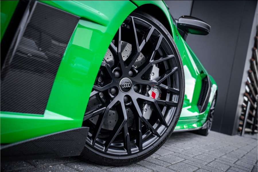 Audi R8 Spyder 5.2 V10+ FSI quattro Plus - ABT Sportsline | Carbon | B&O | Camera