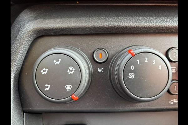 Dacia Jogger 1.0 TCe 110 Expression 5p. 110PK | Airco | Cruise | Parkeersensoren | DAB+ Radio