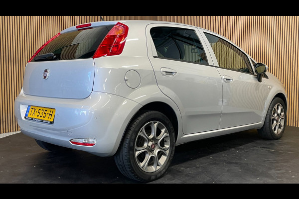 Fiat Punto Evo 0.9 TwinAir Sempre|UNIEK, KMS NAP|NAVIGATIE|CRUISE CONTROL|CLIMATE CONTROL|PDC-A|NL-AUTO|NETTE AUTO|2E EIGENAAR|