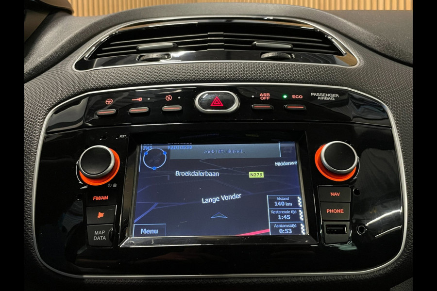 Fiat Punto Evo 0.9 TwinAir Sempre|UNIEK, KMS NAP|NAVIGATIE|CRUISE CONTROL|CLIMATE CONTROL|PDC-A|NL-AUTO|NETTE AUTO|2E EIGENAAR|