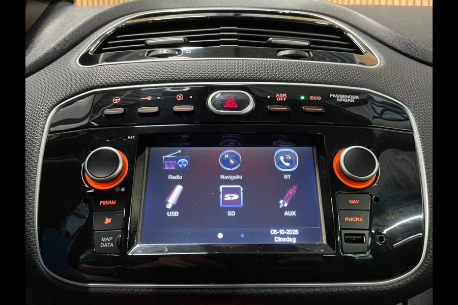 Fiat Punto Evo 0.9 TwinAir Sempre|UNIEK, KMS NAP|NAVIGATIE|CRUISE CONTROL|CLIMATE CONTROL|PDC-A|NL-AUTO|NETTE AUTO|2E EIGENAAR|