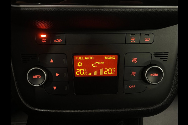 Fiat Punto Evo 0.9 TwinAir Sempre|UNIEK, KMS NAP|NAVIGATIE|CRUISE CONTROL|CLIMATE CONTROL|PDC-A|NL-AUTO|NETTE AUTO|2E EIGENAAR|