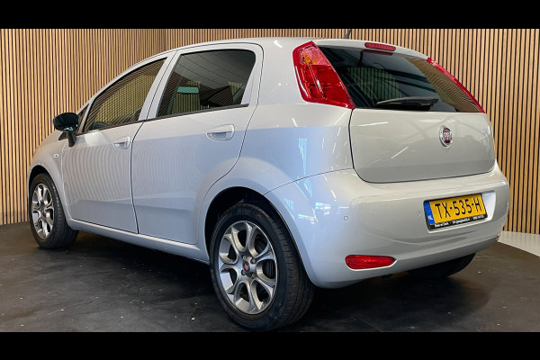 Fiat Punto Evo 0.9 TwinAir Sempre|UNIEK, KMS NAP|NAVIGATIE|CRUISE CONTROL|CLIMATE CONTROL|PDC-A|NL-AUTO|NETTE AUTO|2E EIGENAAR|