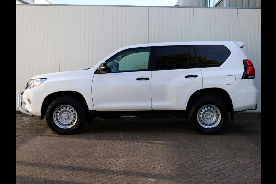 Toyota Land Cruiser 2.8 D-4D Co. Blind Van | Apple Carplay/Android Auto | Lier | 204 PK