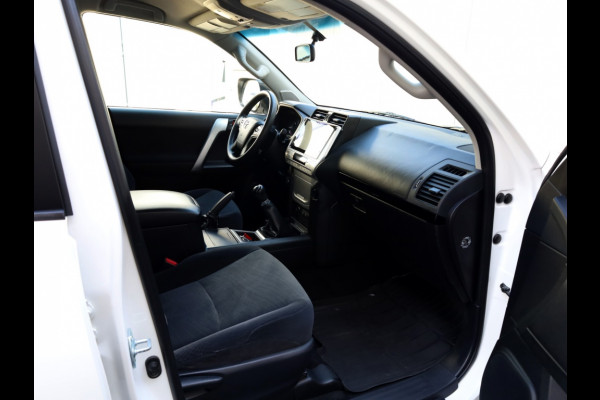 Toyota Land Cruiser 2.8 D-4D Co. Blind Van | Apple Carplay/Android Auto | Lier | 204 PK