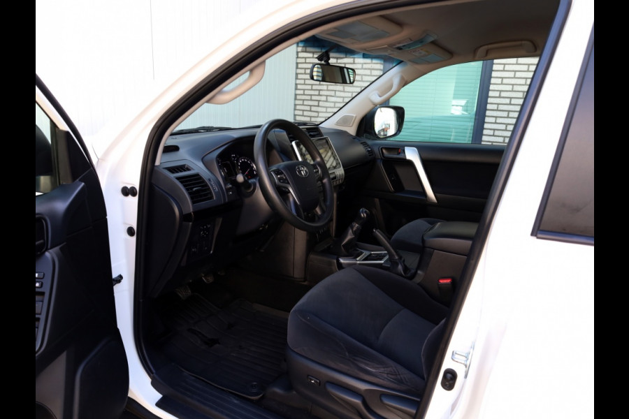 Toyota Land Cruiser 2.8 D-4D Co. Blind Van | Apple Carplay/Android Auto | Lier | 204 PK