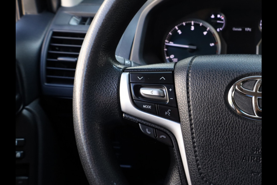 Toyota Land Cruiser 2.8 D-4D Co. Blind Van | Apple Carplay/Android Auto | Lier | 204 PK