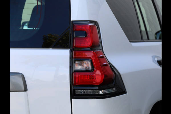 Toyota Land Cruiser 2.8 D-4D Co. Blind Van | Apple Carplay/Android Auto | Lier | 204 PK