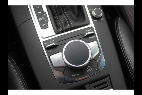 Audi A3 Limousine 1.5 TFSI CoD Sport S Line Edition / Virtual Cockpit / Navigatie / Parkeerhulp V+A / 19'' / Zwart optiek / Cruise Control / Stoelverwarming