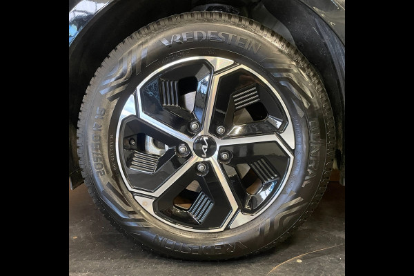 Kia Niro 1.6 GDi Hybrid DynamicLine|AFNEEMBARE TREKHAAK|ALL-SEASON BANDEN|LEDER|ACC|APPLE CARPLAY|CAMERA|NAP|NL-AUTO|1e EIGENAAR|