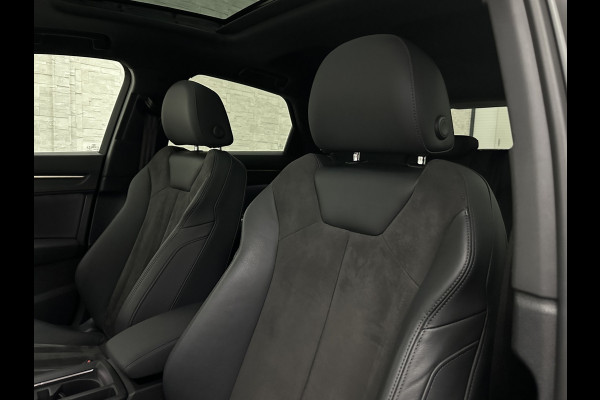 Audi Q3 Sportback 45 TFSI e S-Line | Panorama | ACC | Trekhaak | Carplay | Camera | Black-Optic | Sportstoelen | Stoelverwarming | Navi | MMi+ | Zwarte Hemel | Virtual-Cockpit | Lane Assist | Dodehoek | Getint Glas | Climate Control | Standkachel |