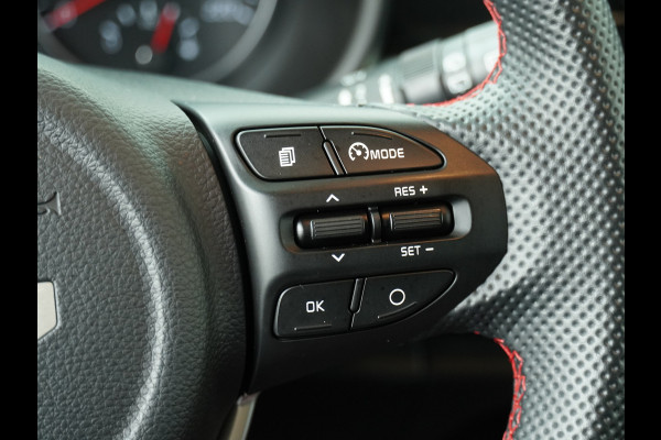 Kia Picanto 1.0 DPi GT-Line Airco - Apple Carlpay/Android Auto - Cruise Control - Climate Control - Navigatie - Achteruitrijcamera - Fabrieksgarantie tot 08-2031