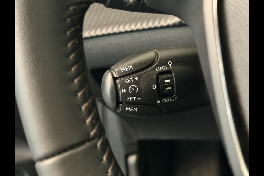 Peugeot 208 1.2 PureTech 100PK Allure | Carplay | LED | Camera | Stoelverw. | Incl. garantie