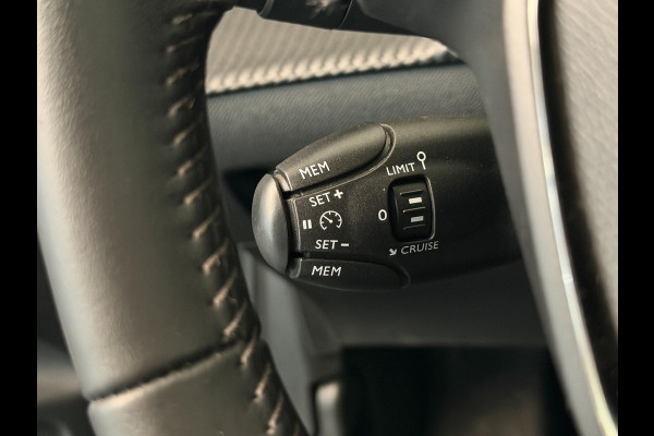 Peugeot 208 1.2 PureTech 100PK Allure | Carplay | LED | Camera | Stoelverw. | Incl. garantie