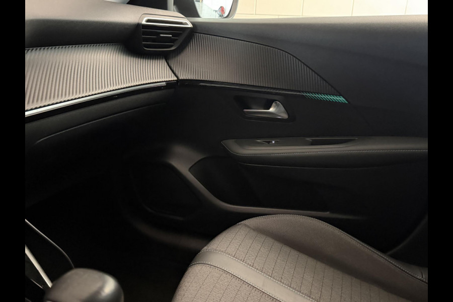 Peugeot 208 1.2 PureTech 100PK Allure | Carplay | LED | Camera | Stoelverw. | Incl. garantie