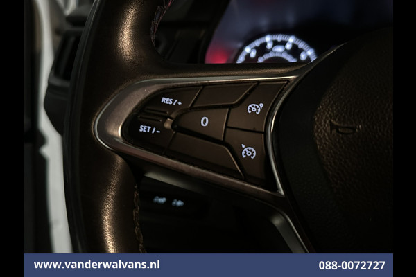 Renault Trafic 2.0 dCi 131pk L2H1 Euro6 Airco | Navigatie | LED | Apple Carplay | Cruisecontrol | Parkeersensoren 2500kg trekvermogen, Bijrijdersbank