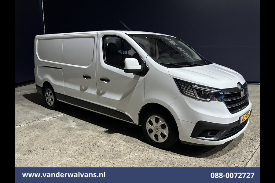 Renault Trafic 2.0 dCi 131pk L2H1 Euro6 Airco | Navigatie | LED | Apple Carplay | Cruisecontrol | Parkeersensoren 2500kg trekvermogen, Bijrijdersbank