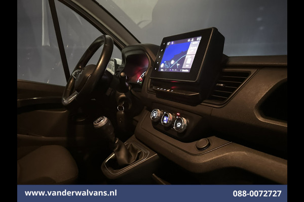 Renault Trafic 2.0 dCi 131pk L2H1 Euro6 Airco | Navigatie | LED | Apple Carplay | Cruisecontrol | Parkeersensoren 2500kg trekvermogen, Bijrijdersbank