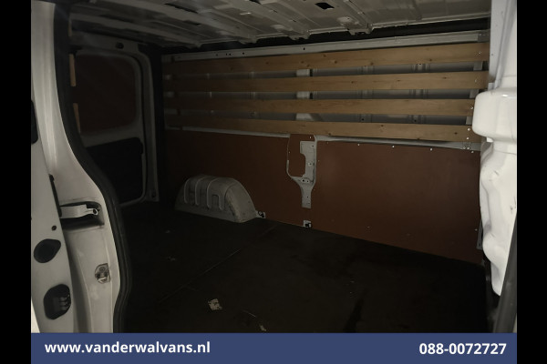 Renault Trafic 2.0 dCi 131pk L2H1 Euro6 Airco | Navigatie | LED | Apple Carplay | Cruisecontrol | Parkeersensoren 2500kg trekvermogen, Bijrijdersbank