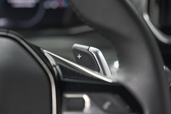 Peugeot 2008 PureTech 130 EAT8 Allure | 360 Camera | Adaptieve Cruise Control | Dodehoekdetectie
